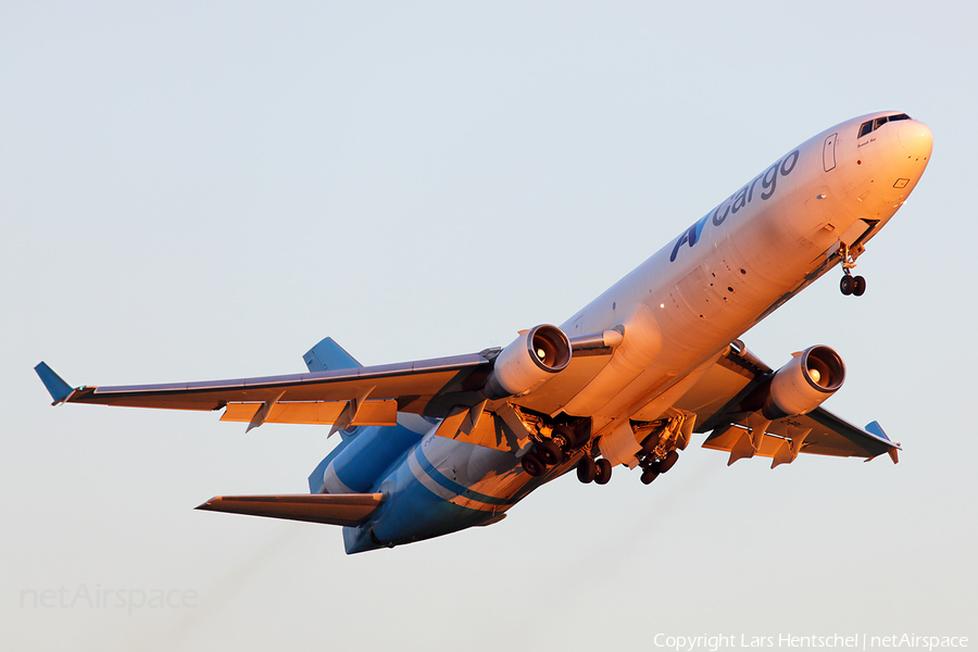 AV Cargo McDonnell Douglas MD-11F (Z-BPL) | Photo 123264