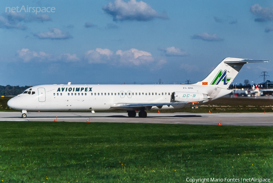Avioimpex McDonnell Douglas DC-9-33(RC) (Z3-ARA) | Photo 124343