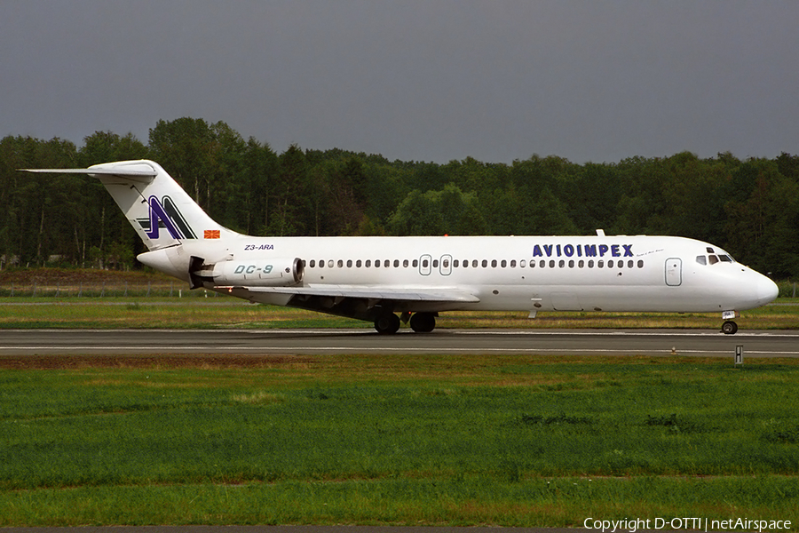 Avioimpex McDonnell Douglas DC-9-33(RC) (Z3-ARA) | Photo 153066