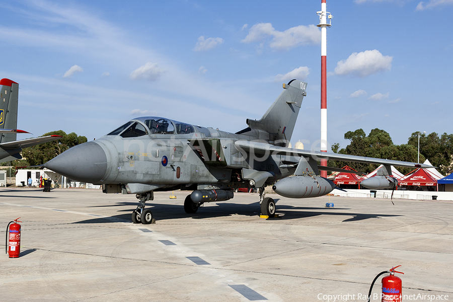 Royal Air Force Panavia Tornado GR4A (ZA370) | Photo 192935