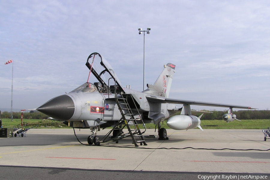 Royal Air Force Panavia Tornado GR4 (ZA462) | Photo 545998