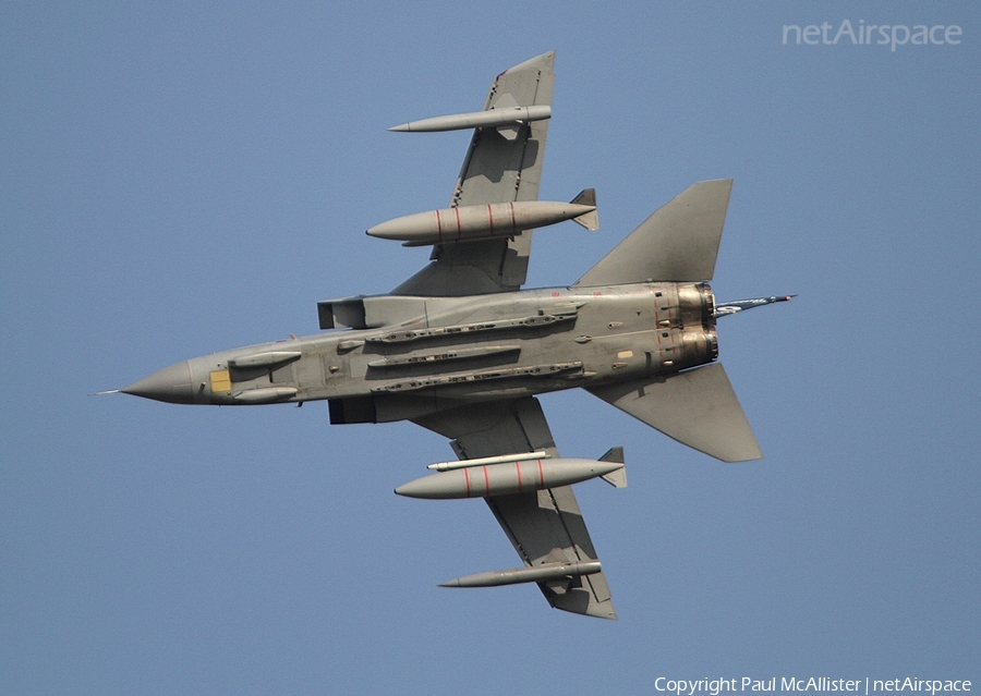 Royal Air Force Panavia Tornado GR4 (ZA547) | Photo 11992