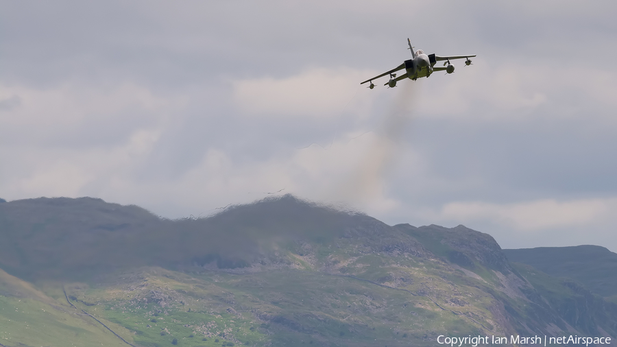 Royal Air Force Panavia Tornado GR4 (ZA554) | Photo 114042