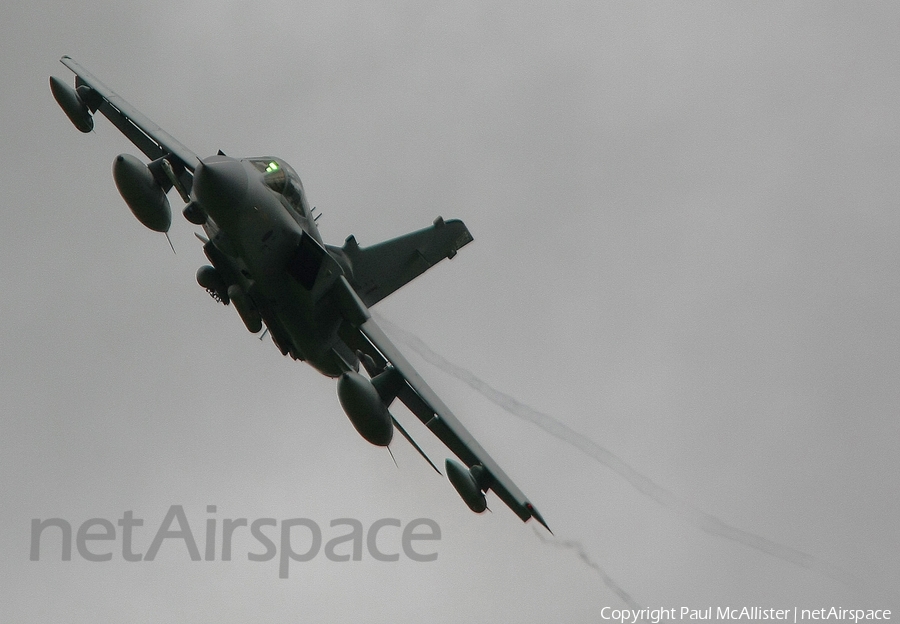 Royal Air Force Panavia Tornado GR4 (ZA560) | Photo 391518