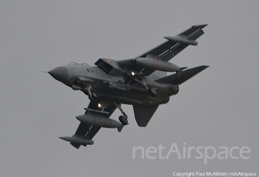 Royal Air Force Panavia Tornado GR4 (ZA614) | Photo 462043