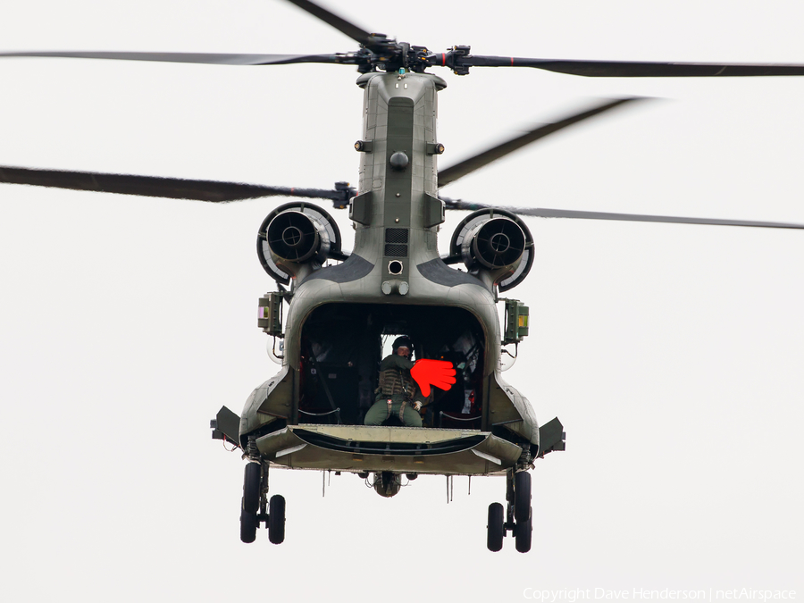 Royal Air Force Boeing CH-47D Chinook (ZA675) | Photo 194539