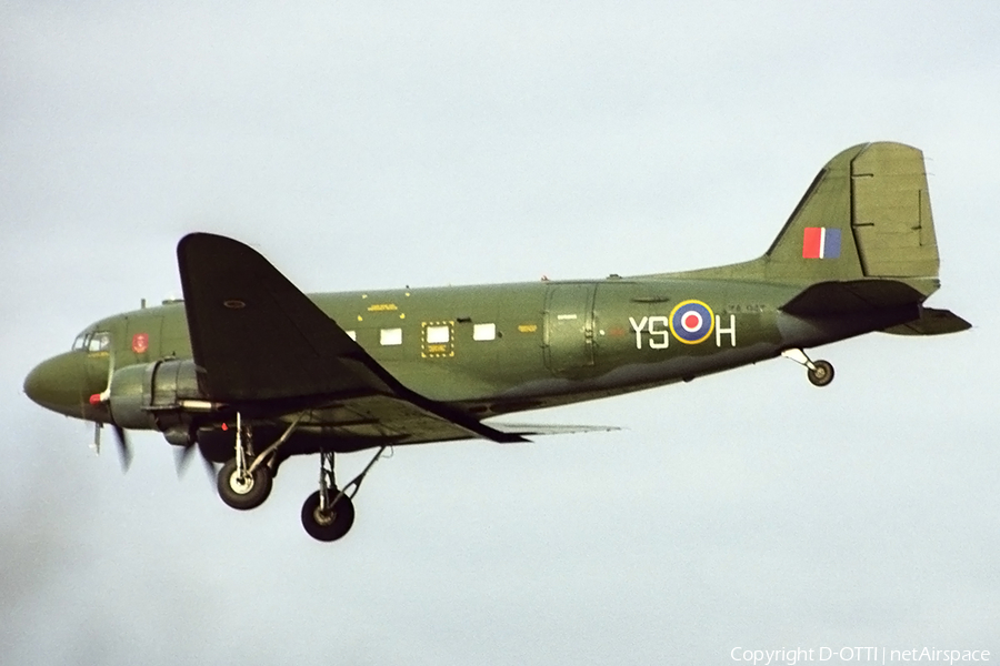 Royal Air Force Douglas C-47A Skytrain (ZA947) | Photo 364070