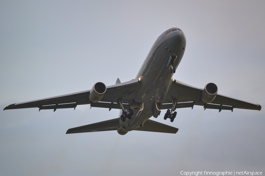 Royal Air Force Lockheed L-1011-385-3 TriStar 500 (ZE706) | Photo 449061