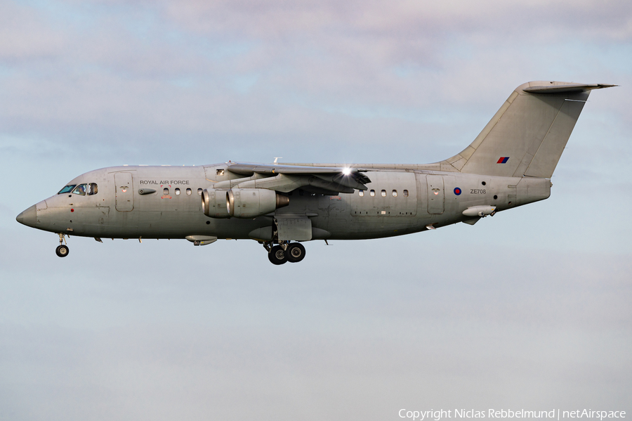 Royal Air Force BAe Systems BAe-146-200QC C.3 (ZE708) | Photo 409249