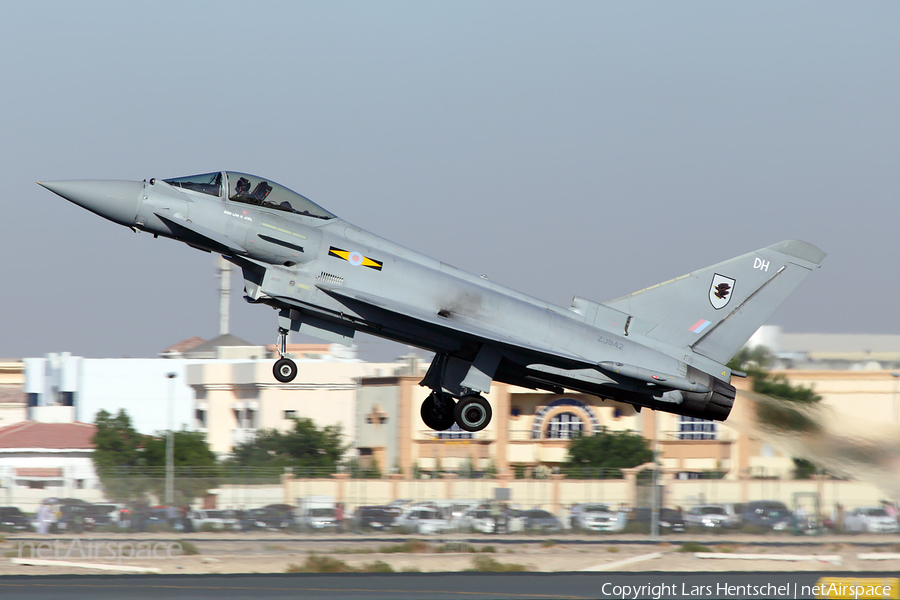 Royal Air Force Eurofighter Typhoon FGR4 (ZJ942) | Photo 396279
