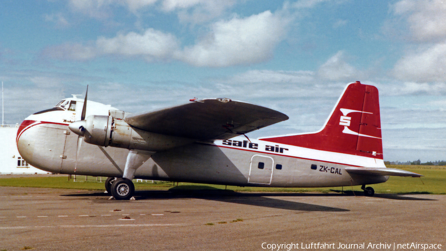 SAFE Air - Straits Air Freight Express Bristol 170 Freighter Mk.31E (ZK-CAL) | Photo 400621