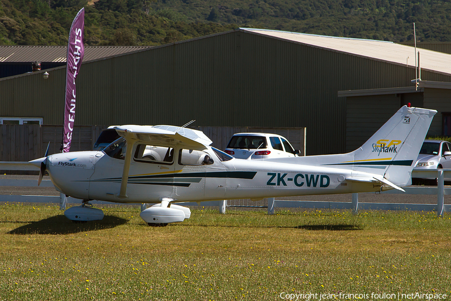 FlyStark Cessna 172S Skyhawk SP (ZK-CWD) | Photo 135149