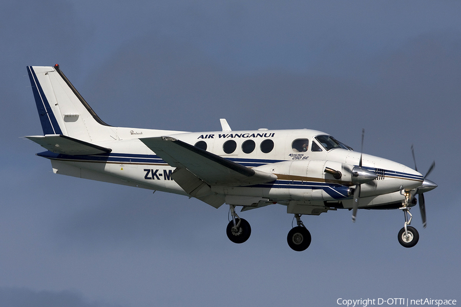 Air Wanganui Commuter Beech C90SE King Air (ZK-MKG) | Photo 284281