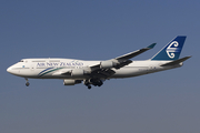 Air New Zealand Boeing 747-419 (ZK-NBV) at  Los Angeles - International, United States