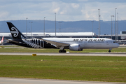 Air New Zealand Boeing 787-9 Dreamliner (ZK-NZC) at  Perth, Australia