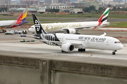 Air New Zealand Boeing 787-9 Dreamliner (ZK-NZC) at  Taipei - Taoyuan, Taiwan