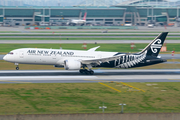 Air New Zealand Boeing 787-9 Dreamliner (ZK-NZD) at  Seoul - Incheon International, South Korea