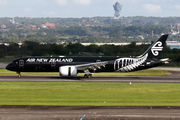 Air New Zealand Boeing 787-9 Dreamliner (ZK-NZE) at  Denpasar/Bali - Ngurah Rai International, Indonesia