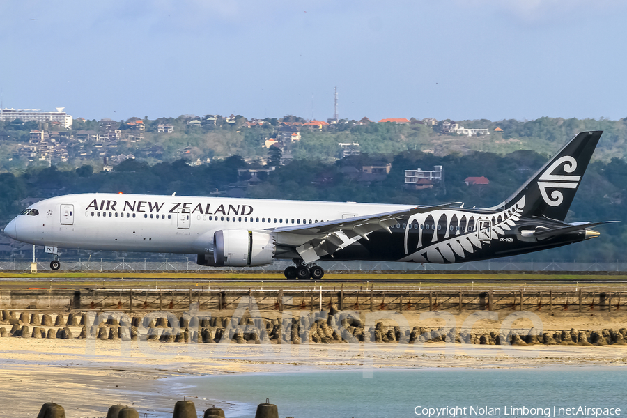 Air New Zealand Boeing 787-9 Dreamliner (ZK-NZK) | Photo 403263