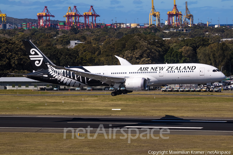 Air New Zealand Boeing 787-9 Dreamliner (ZK-NZM) | Photo 391496