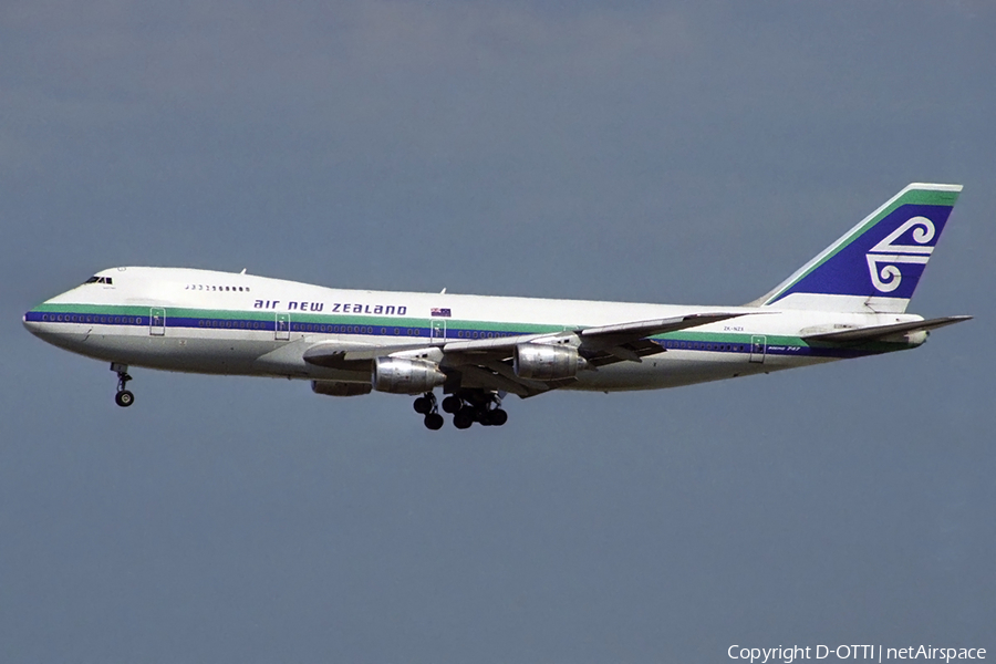 Air New Zealand Boeing 747-219B (ZK-NZX) | Photo 359206