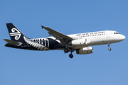 Air New Zealand Airbus A320-232 (ZK-OJC) at  Auckland - International, New Zealand