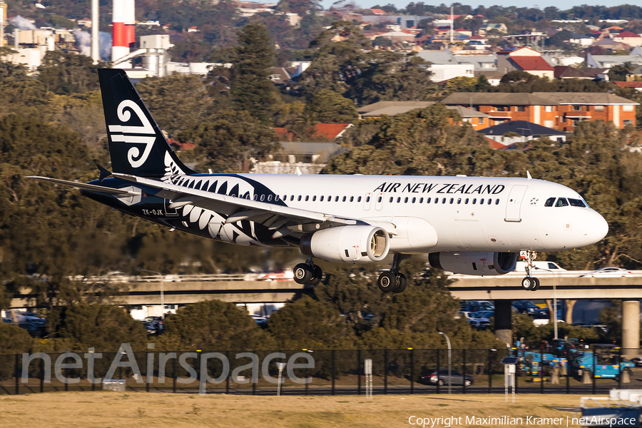 Air New Zealand Airbus A320-232 (ZK-OJK) | Photo 390961
