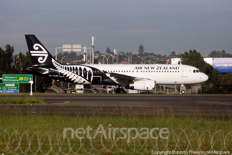 Air New Zealand Airbus A320-232 (ZK-OJM) | Photo 360863