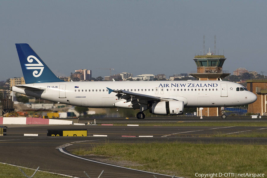 Air New Zealand Airbus A320-232 (ZK-OJN) | Photo 282724