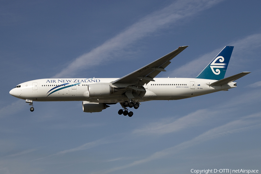 Air New Zealand Boeing 777-219(ER) (ZK-OKA) | Photo 278173