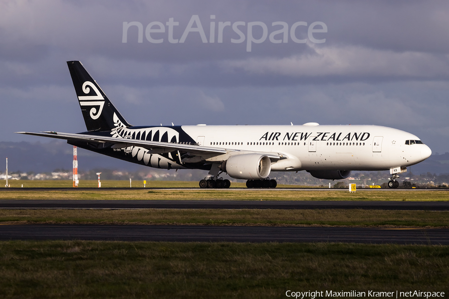 Air New Zealand Boeing 777-219(ER) (ZK-OKB) | Photo 391970