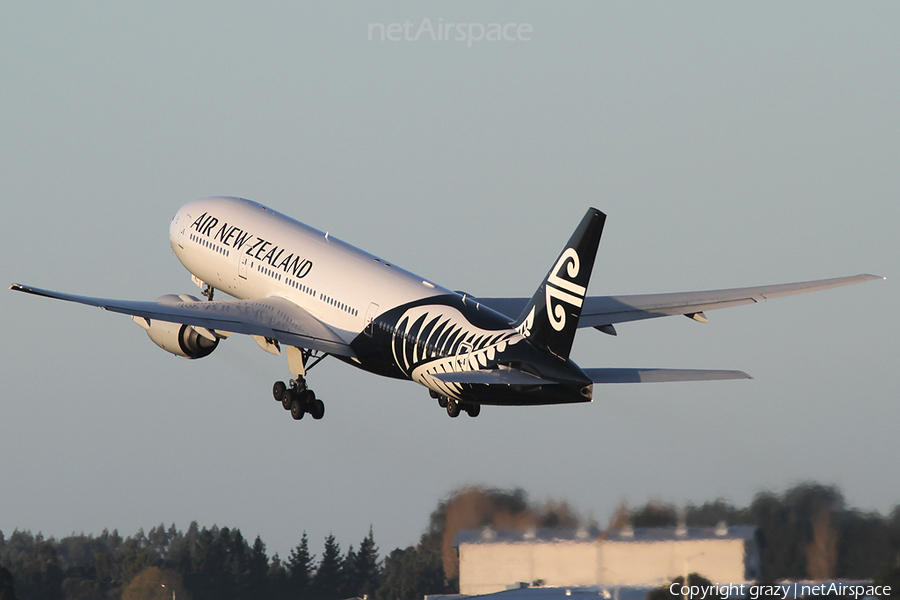 Air New Zealand Boeing 777-219(ER) (ZK-OKC) | Photo 47520