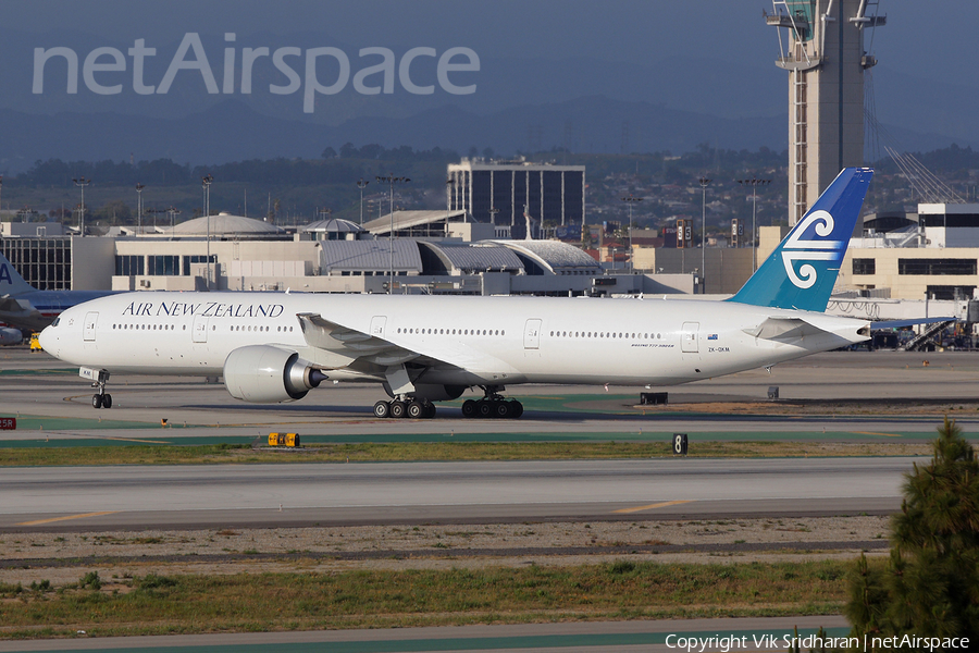 Air New Zealand Boeing 777-319(ER) (ZK-OKM) | Photo 10520