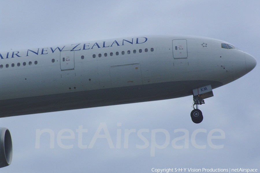 Air New Zealand Boeing 777-319(ER) (ZK-OKM) | Photo 10814