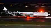 Air New Zealand Boeing 777-319(ER) (ZK-OKN) at  Taipei - Taoyuan, Taiwan