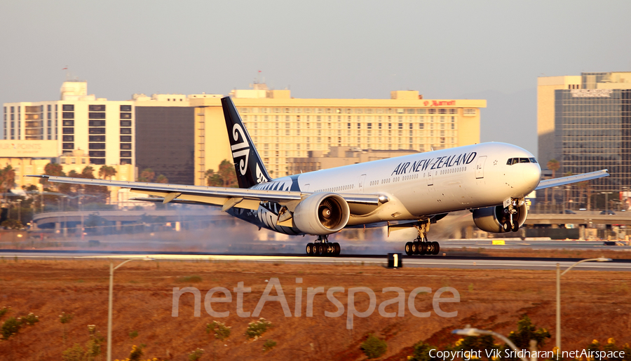 Air New Zealand Boeing 777-319(ER) (ZK-OKO) | Photo 119435