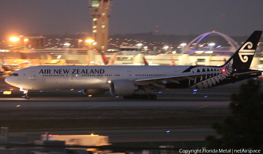 Air New Zealand Boeing 777-319(ER) (ZK-OKO) | Photo 303849