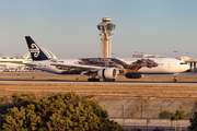 Air New Zealand Boeing 777-319(ER) (ZK-OKO) at  Los Angeles - International, United States