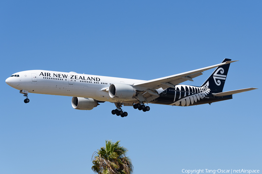 Air New Zealand Boeing 777-319(ER) (ZK-OKO) | Photo 562829