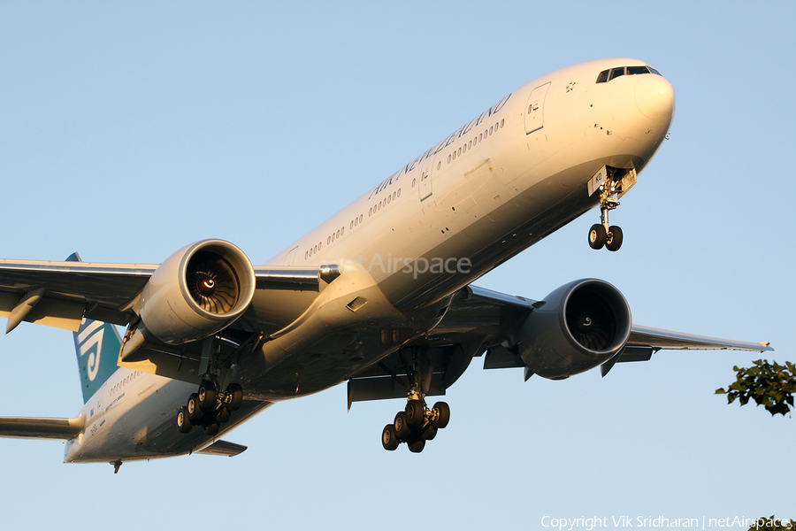 Air New Zealand Boeing 777-319(ER) (ZK-OKO) | Photo 9162
