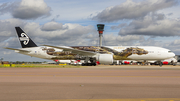 Air New Zealand Boeing 777-319(ER) (ZK-OKO) at  London - Heathrow, United Kingdom