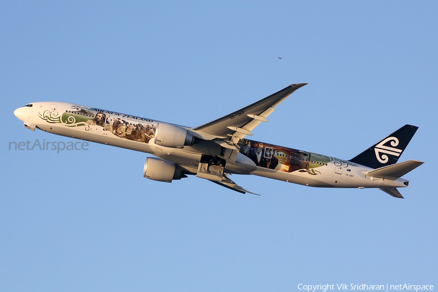 Air New Zealand Boeing 777-319(ER) (ZK-OKP) | Photo 18151
