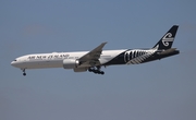 Air New Zealand Boeing 777-319(ER) (ZK-OKP) at  Los Angeles - International, United States