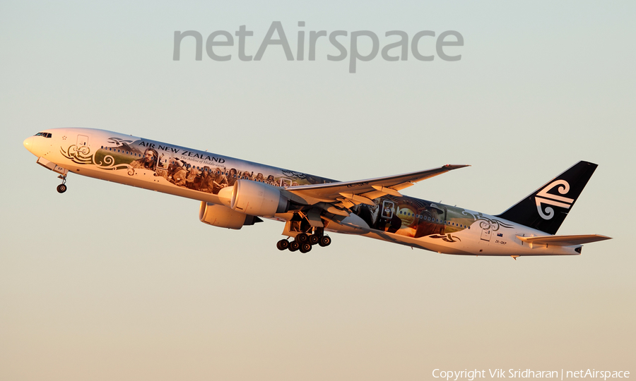 Air New Zealand Boeing 777-319(ER) (ZK-OKP) | Photo 94377
