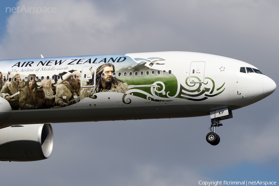 Air New Zealand Boeing 777-319(ER) (ZK-OKP) | Photo 23160