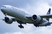 Air New Zealand Boeing 777-319(ER) (ZK-OKP) at  London - Heathrow, United Kingdom