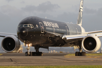 Air New Zealand Boeing 777-319(ER) (ZK-OKQ) at  Auckland - International, New Zealand