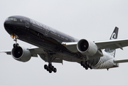 Air New Zealand Boeing 777-319(ER) (ZK-OKQ) at  London - Heathrow, United Kingdom