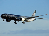 Air New Zealand Boeing 777-319(ER) (ZK-OKQ) at  London - Heathrow, United Kingdom