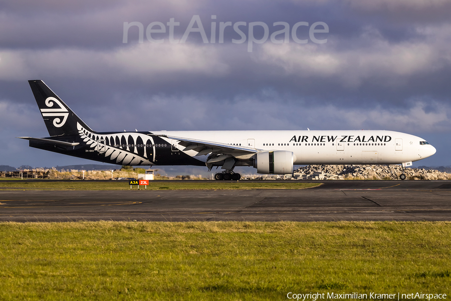 Air New Zealand Boeing 777-319(ER) (ZK-OKR) | Photo 391976